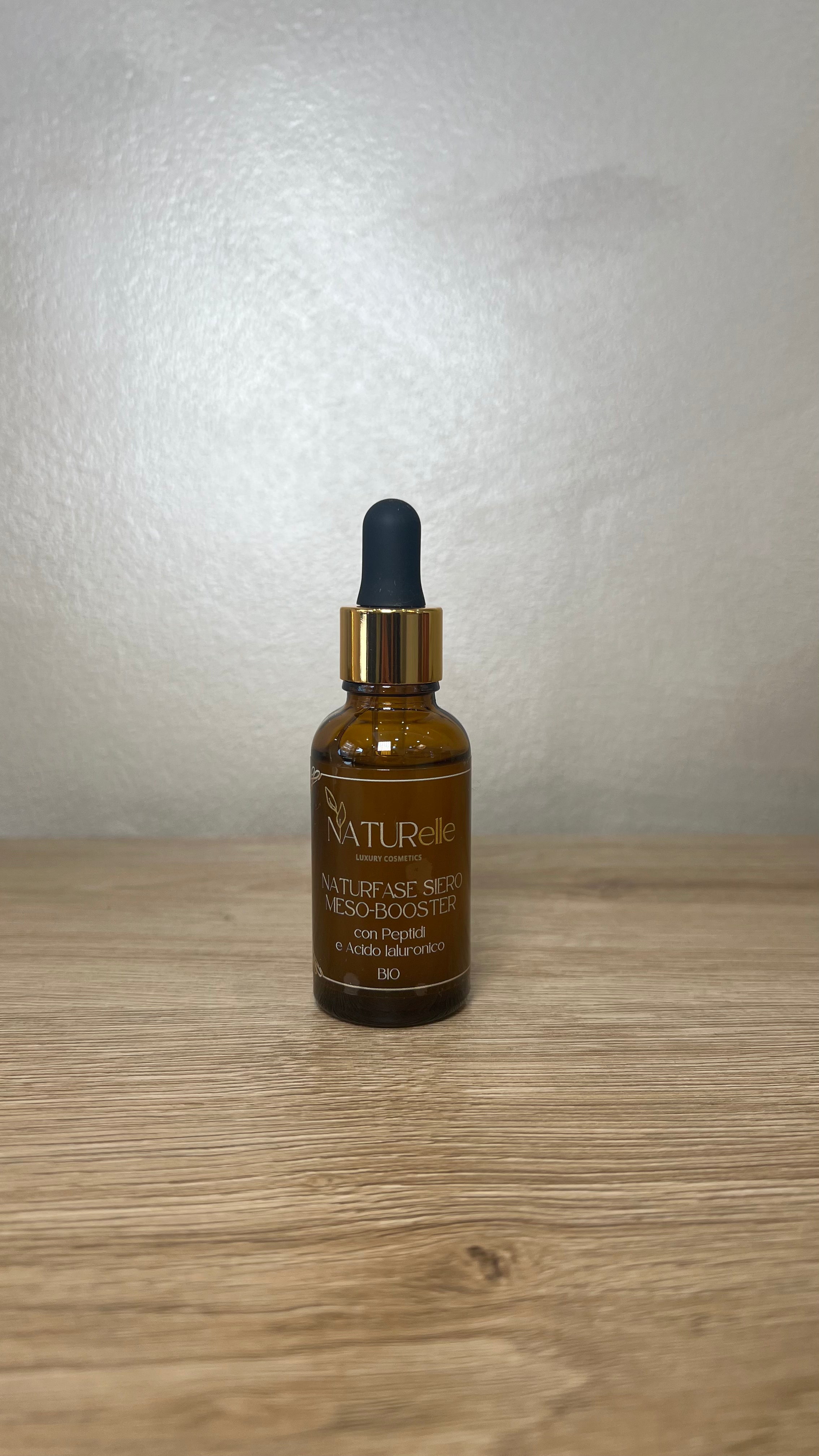 Siero Viso Naturelle Meso Filler – Anti-Età con Acido Ialuronico