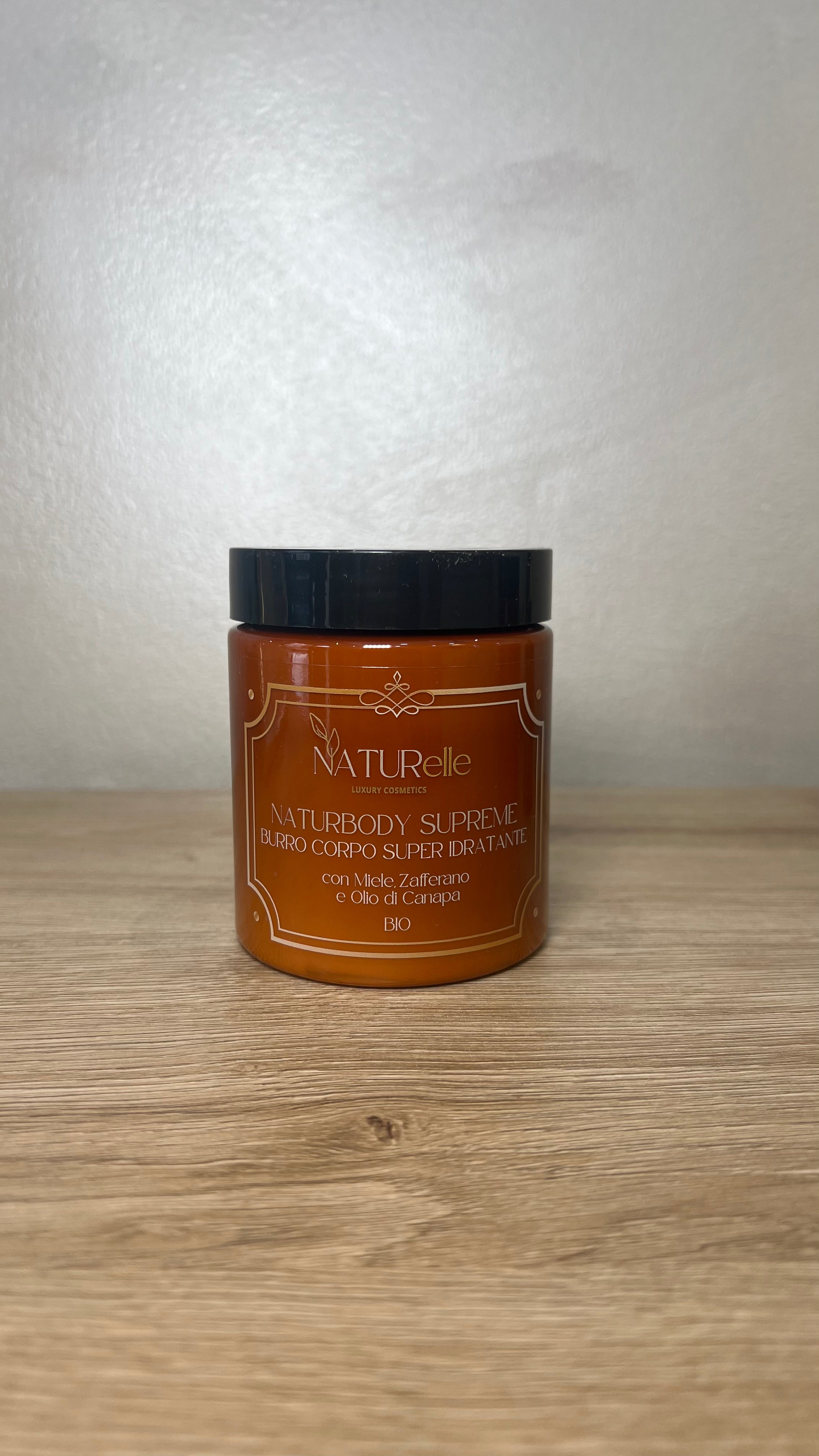 Burro Corpo Naturbody Supreme – Idratante con Zafferano, Miele e Canapa